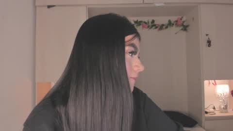 Shirley online show from December 19, 8:16 pm