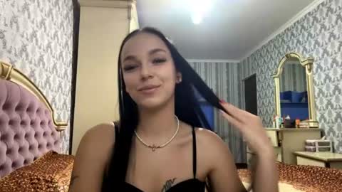 Snapshot of shizueliffick chatting on July 7, 2:32 pm Hanna online show from July 7, 2:32 pm