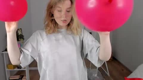 Agatha online show from October 11, 1:31 pm