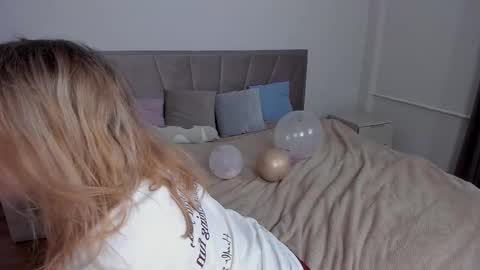 Agatha online show from October 12, 1:21 pm