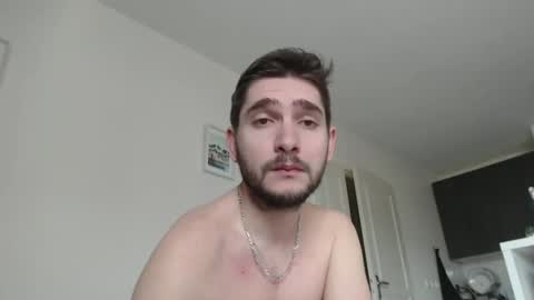 Snapshot of shokis38 chatting on February 21, 2:29 pm shokis38 online show from February 21, 2:29 pm