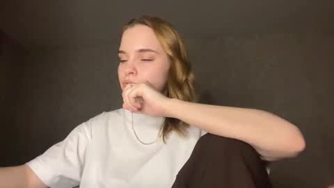 Sade online show from March 19, 5:28 pm