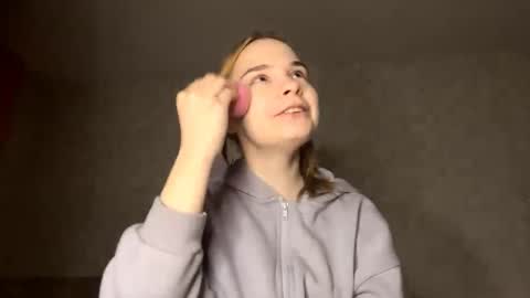 Sade online show from March 22, 5:27 pm