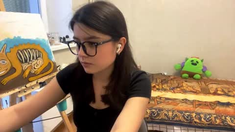Marie online show from July 7, 2:21 pm