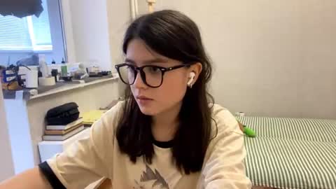 Marie online show from July 16, 1:39 pm