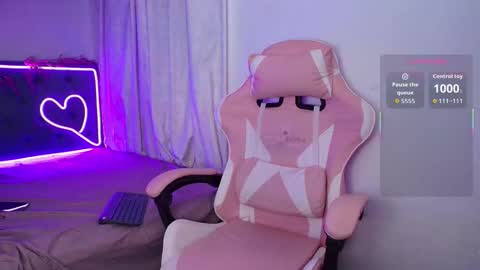 Snapshot of shopiaa_m chatting on February 19, 9:38 am Sophia ONLYFANS online show from February 19, 9:38 am