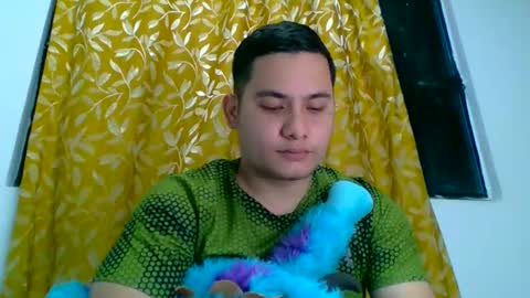 Snapshot of short_daddy777 chatting on April 28, 2:10 am short_daddy777 online show from April 28, 2:10 am