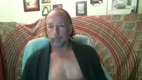 showncumwithme55 online show from October 12, 8:24 am