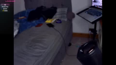 showofjay online show from December 5, 1:47 am