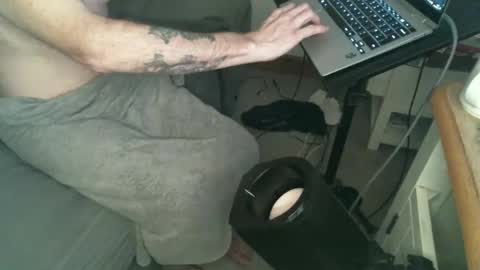 showofjay online show from December 13, 6:00 am