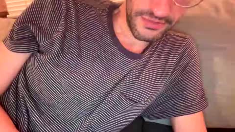 showoffnyc online show from October 5, 6:01 am