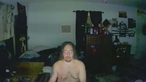 Snapshot of shredmancer chatting on November 11, 2:44 am shredmancer online show from November 11, 2:44 am
