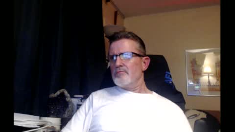 shrewtamer online show from February 25, 4:57 am