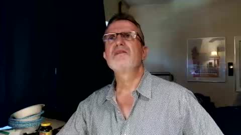 shrewtamer online show from August 1, 6:18 pm