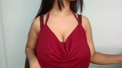 shreya_07 online show from June 7, 7:17 pm