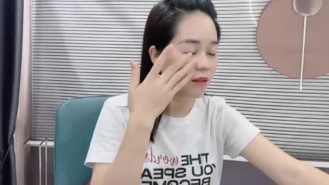 Snapshot of shshiko chatting on June 2, 1:07 am Hua yi online show from June 2, 1:07 am
