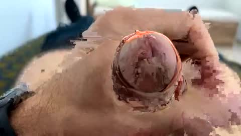 Snapshot of shtirlec86 chatting on October 19, 7:20 am Mary and Piter online show from October 19, 7:20 am