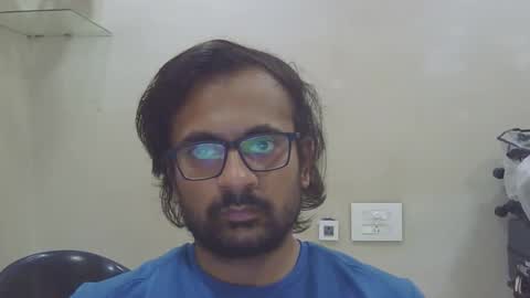 Snapshot of shubhamkhandelwal123 chatting on May 1, 6:29 am shubhamkhandelwal123 online show from May 1, 6:29 am
