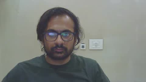 Snapshot of shubhamkhandelwal123 chatting on May 9, 2:44 pm shubhamkhandelwal123 online show from May 9, 2:44 pm