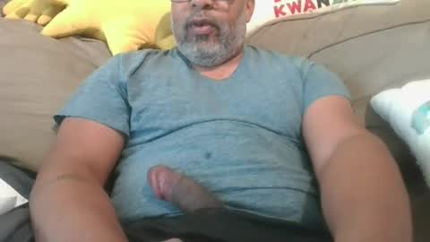 Snapshot of shy333 chatting on June 17, 1:34 pm SHY333 online show from June 17, 1:34 pm