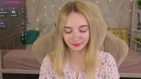 Polly online show from June 12, 12:09 am