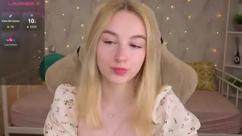 Polly online show from June 16, 12:02 am