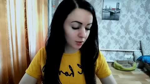 shy_cat_candy online show from June 3, 11:46 am
