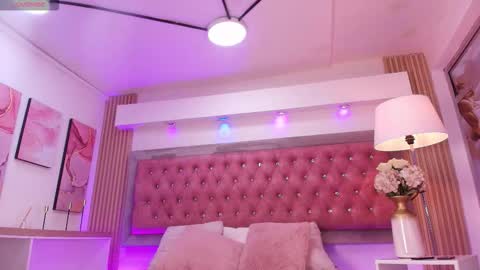 Snapshot of shy_cherry_ chatting on March 19, 1:15 pm cherry online show from March 19, 1:15 pm