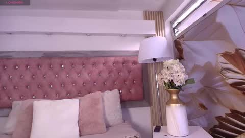 Snapshot of shy_cherry_ chatting on March 20, 1:05 pm cherry online show from March 20, 1:05 pm