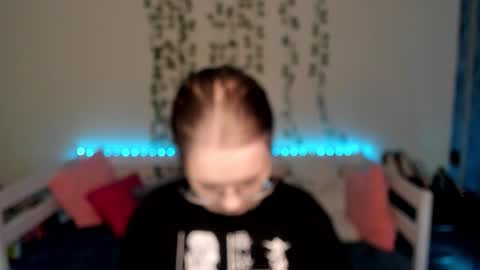 shy_elina01 online show from October 12, 12:26 pm