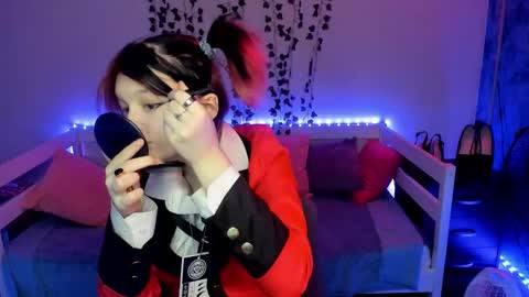 shy_elina01 online show from December 4, 10:35 am