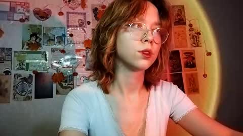 Milena online show from November 20, 1:11 pm