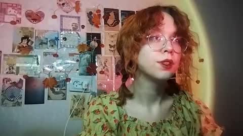 Milena online show from December 4, 1:09 pm