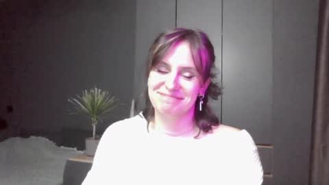 shy_miracle online show from March 31, 6:52 pm