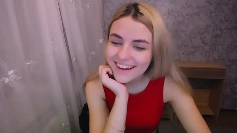 shy_sabrina_ online show from January 24, 8:44 am
