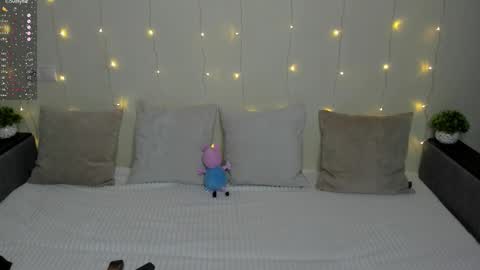 Melissa online show from February 2, 9:24 pm