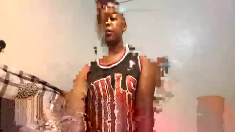 Bambi online show from November 18, 3:38 pm