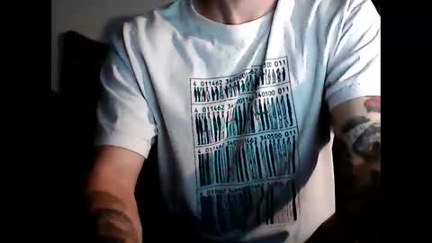 shyboyhugecum2020 online show from January 26, 3:06 am