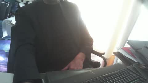 Snapshot of shyfrenchcock chatting on March 27, 10:26 am shyfrenchcock online show from March 27, 10:26 am