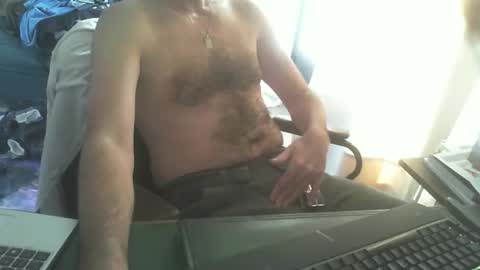 Snapshot of shyfrenchcock chatting on April 20, 6:16 am shyfrenchcock online show from April 20, 6:16 am