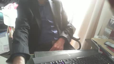 Snapshot of shyfrenchcock chatting on April 27, 7:06 am shyfrenchcock online show from April 27, 7:06 am
