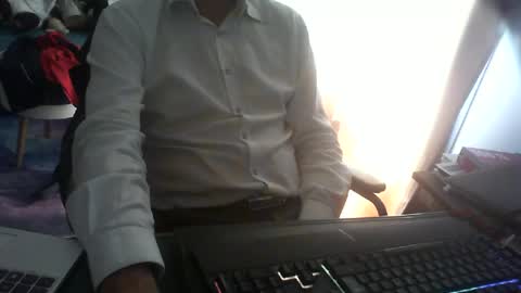 Snapshot of shyfrenchcock chatting on June 12, 8:57 am shyfrenchcock online show from June 12, 8:57 am
