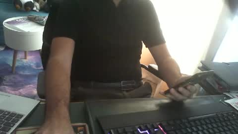 Snapshot of shyfrenchcock chatting on June 25, 11:48 am shyfrenchcock online show from June 25, 11:48 am