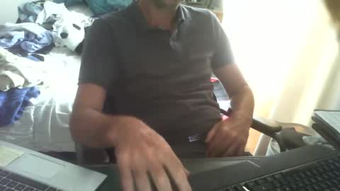 Snapshot of shyfrenchcock chatting on July 16, 1:06 pm shyfrenchcock online show from July 16, 1:06 pm