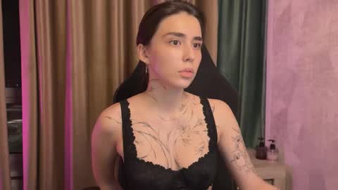 Snapshot of shygaze chatting on February 18, 9:11 pm shygaze online show from February 18, 9:11 pm