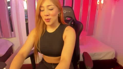 shygoddess_69 online show from September 14, 11:48 pm