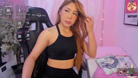 shygoddess_69 online show from December 15, 12:26 am