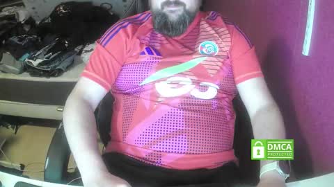 Snapshot of shyguy90130 chatting on October 17, 5:48 pm shyguy online show from October 17, 5:48 pm