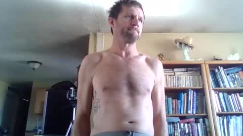 shyguy9387 online show from January 2, 5:50 pm