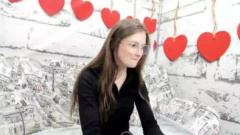 shyly_lisa online show from September 28, 1:22 am